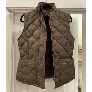 Authentic Barbour Puffer Vest in Dark Green